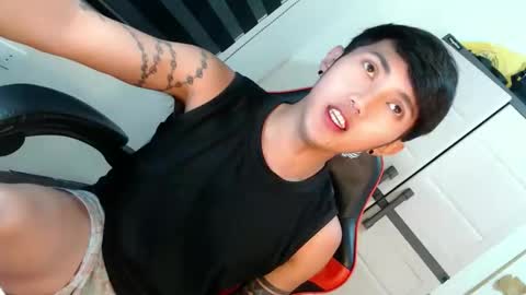 Snapshot of cuteasiancock98 chatting on April 2026 02:49:02 AM Steph online show from April 2026 02:49:02 AM