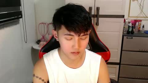 Snapshot of cuteasiancock98 chatting on May 2026 04:39:01 AM Steph online show from May 2026 04:39:01 AM
