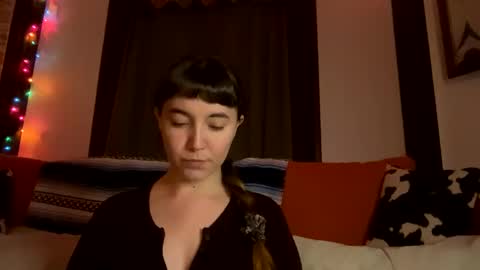 Snapshot of cuteballoons chatting on January 2025 12:55:02 AM CuteBalloons online show from January 2025 12:55:02 AM