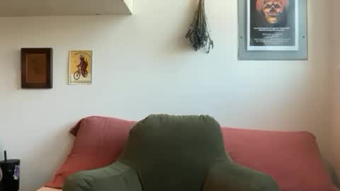 Snapshot of cuteballoons chatting on January 2026 04:09:01 PM CuteBalloons online show from January 2026 04:09:01 PM