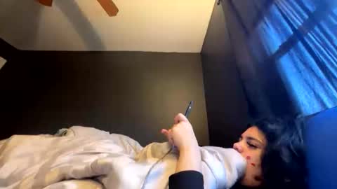 loveolots online show from February 2026 02:05:01 PM