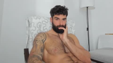 cuteeboy online show from February 2025 08:07:01 AM