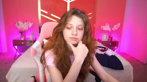 Foxy online show from January 2026 02:52:02 PM