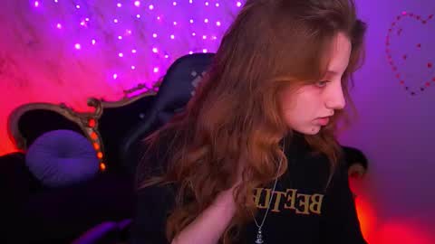 Foxy online show from February 2026 02:58:01 PM