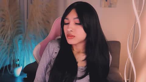 Zoe  online show from November 2025 07:00:02 AM