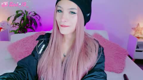 Zoe  online show from March 2026 01:01:02 AM