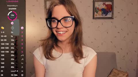 Melisa online show from November 2025 07:25:01 PM