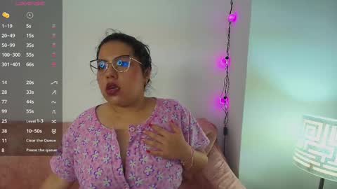 Snapshot of cutejess45 chatting on March 2025 09:43:01 AM tell me jess   online show from March 2025 09:43:01 AM