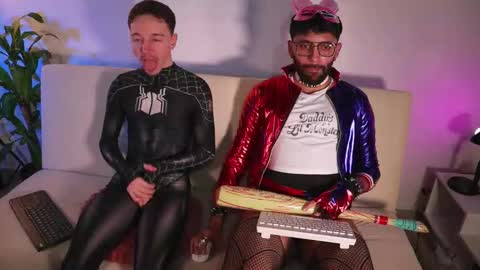 Snapshot of cutelatinboy97 chatting on October 2025 07:32:01 AM Camilo online show from October 2025 07:32:01 AM