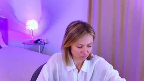 cutemirage online show from November 2025 02:40:02 PM