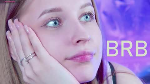 Snapshot of cutemousee chatting on February 2026 05:27:02 AM Rina online show from February 2026 05:27:02 AM