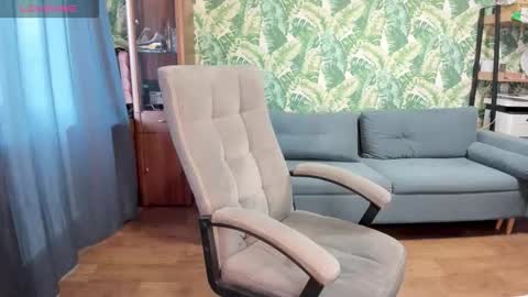 Snapshot of cutepawskitter chatting on November 2025 07:08:02 AM cutepawskitter online show from November 2025 07:08:02 AM