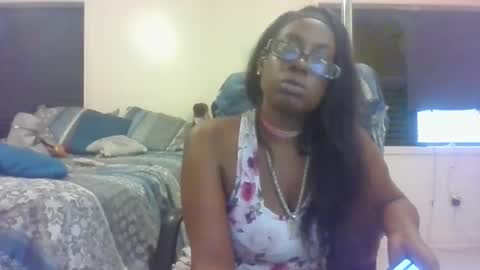 mary mack online show from September 2025 05:29:02 PM