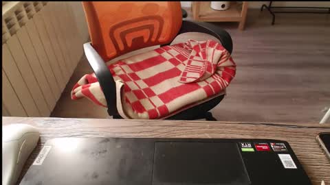 cutie_peach online show from October 2025 12:17:02 PM