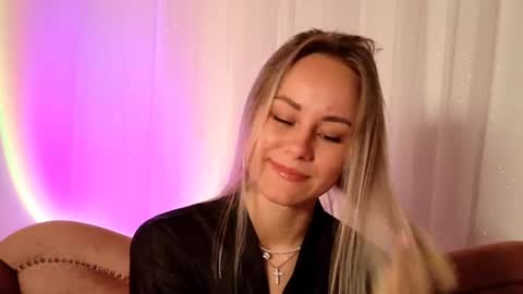 Snapshot of cutie_xoxo_ chatting on August 2026 08:13:01 AM cutie_xoxo_ online show from August 2026 08:13:01 AM