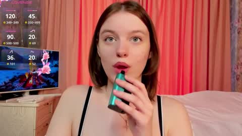 Snapshot of cutiestorm chatting on February 2026 09:21:02 AM Mila online show from February 2026 09:21:02 AM