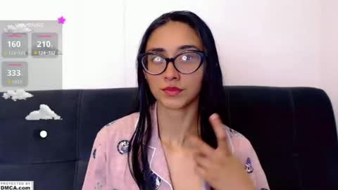 miss ari  online show from June 2026 10:54:02 PM