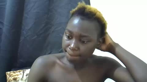 Snapshot of cuttey_slim22 chatting on April 2026 09:45:01 AM cuttey_slim22 online show from April 2026 09:45:01 AM