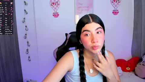Snapshot of cyber_lizz chatting on June 2026 10:41:02 PM Liz online show from June 2026 10:41:02 PM