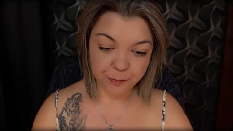 Snapshot of cyberdomme chatting on January 2025 01:38:02 AM Full time mean bitch. online show from January 2025 01:38:02 AM