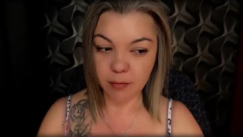 Snapshot of cyberdomme chatting on March 2025 08:43:02 PM Full time mean bitch. online show from March 2025 08:43:02 PM