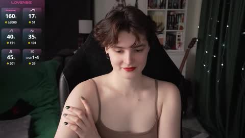 Snapshot of cybersamuraii chatting on October 2025 08:16:02 PM Helen Blossom online show from October 2025 08:16:02 PM