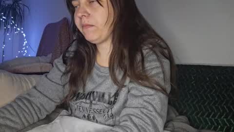 Cyndee Winter online show from October 2025 04:29:01 PM