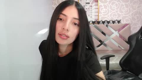 Snapshot of cynthia_ch chatting on October 2025 03:31:01 AM CINTIA ARAUJO online show from October 2025 03:31:01 AM