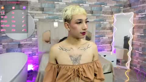 cyrus_tay online show from May 2026 03:42:01 PM