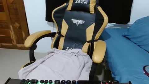 czarina69 online show from February 2026 05:47:01 AM