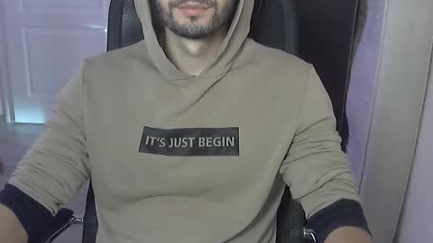 Snapshot of d_____________k chatting on September 2025 01:35:02 PM Dolce online show from September 2025 01:35:02 PM