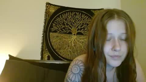 Daisy online show from March 2025 06:23:02 PM