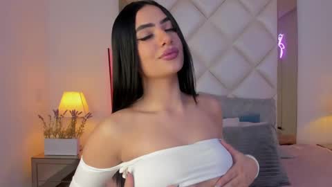 Kim online show from December 2024 04:07:02 AM