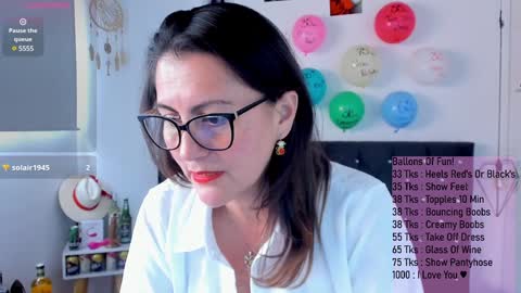 Snapshot of d_martii chatting on February 2025 05:16:01 PM Mia online show from February 2025 05:16:01 PM
