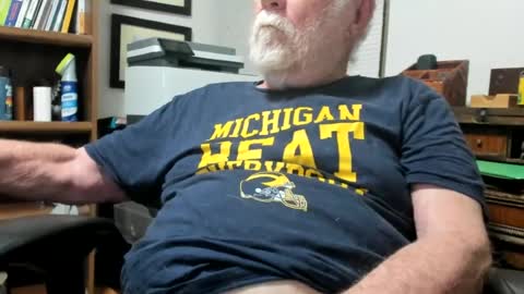 Snapshot of dack47 chatting on June 2026 07:40:02 AM dack47 online show from June 2026 07:40:02 AM