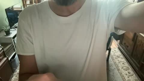 Snapshot of daddnextdoor chatting on September 2025 09:42:01 PM daddnextdoor online show from September 2025 09:42:01 PM