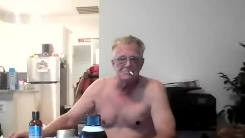 daddydave6400 online show from July 2026 12:26:02 AM