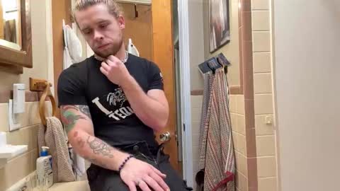 DaddydayDrinkz online show from November 2025 06:58:02 AM