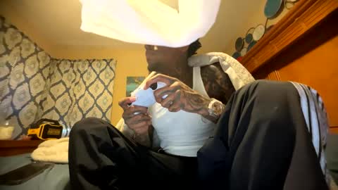 Snapshot of daddyjanimal chatting on April 2026 10:43:02 PM sexy tatted king bbc online show from April 2026 10:43:02 PM