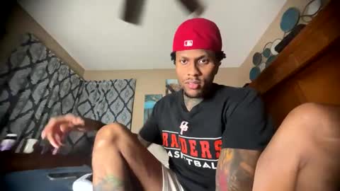 Snapshot of daddyjanimal chatting on April 2026 02:36:02 AM sexy tatted king bbc online show from April 2026 02:36:02 AM