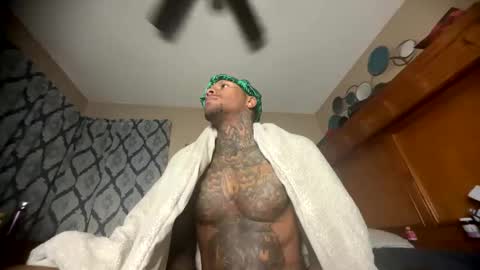 Snapshot of daddyjanimal chatting on May 2026 09:17:02 AM sexy tatted king bbc online show from May 2026 09:17:02 AM