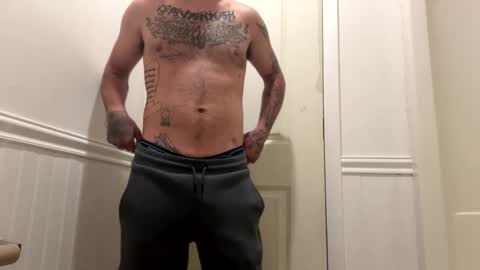 Snapshot of daddyjay9969 chatting on October 2025 06:59:01 AM daddyjay9969 online show from October 2025 06:59:01 AM