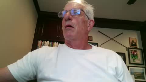 daddyluv2u online show from October 2025 10:29:02 PM