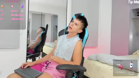 Snapshot of daddyrich4u chatting on September 2025 10:48:01 PM daddyrich4u online show from September 2025 10:48:01 PM