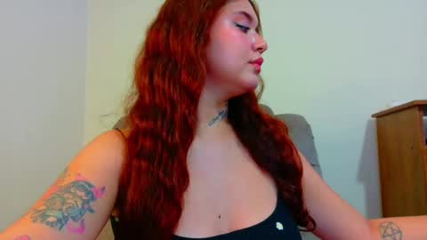Valen online show from October 2025 11:59:02 PM