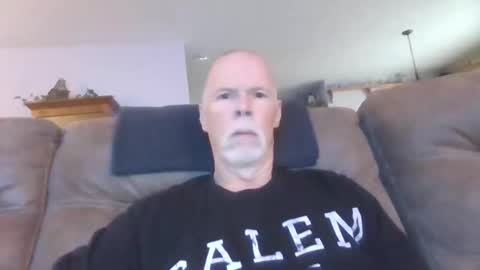 daddysmk online show from January 2025 04:00:01 PM