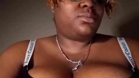 DadeesQTPie online show from January 2026 09:02:02 AM