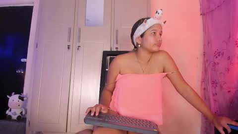 Snapshot of dafnezahira20 chatting on May 2026 07:40:02 PM dafnezahira20 online show from May 2026 07:40:02 PM