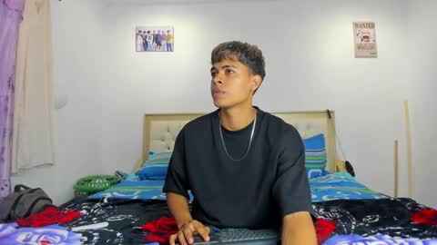 Snapshot of dafnezahiraa_ chatting on January 2025 03:32:02 AM dafnezahiraa  online show from January 2025 03:32:02 AM