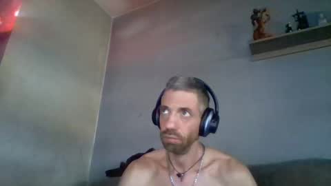 Snapshot of dagodex30 chatting on December 2025 08:08:02 AM dagodex30 online show from December 2025 08:08:02 AM